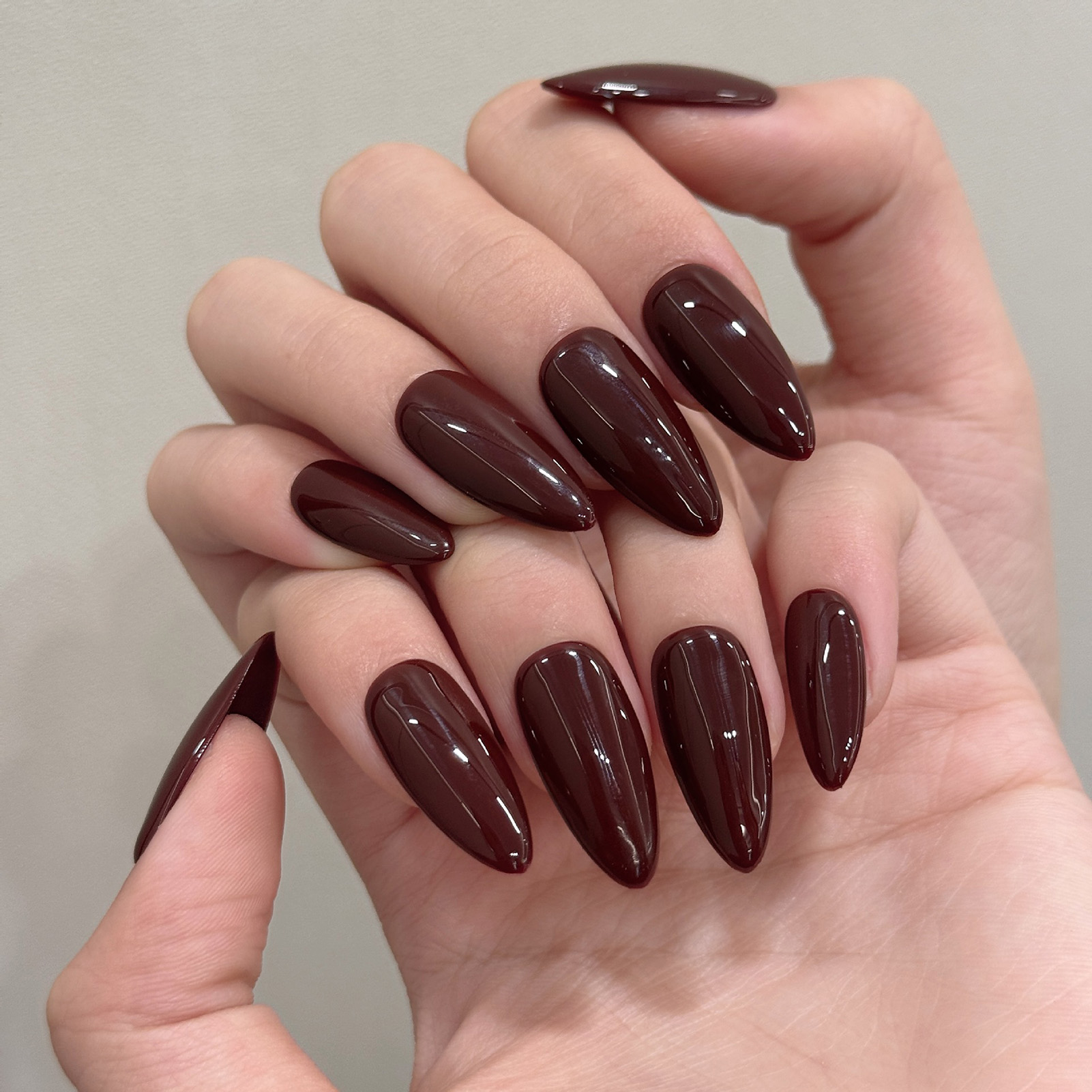 10 faux ongles en amande de co - Resin Art Work avis et prix